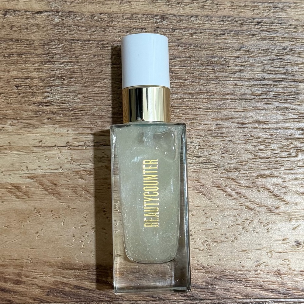 Beautycounter Glow First Priming Serum